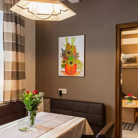 Relax - & Hallenbad & Relaxgarten Daire Bodenmais