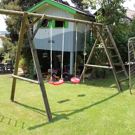 Relax - & Hallenbad & Relaxgarten Daire