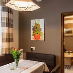 Relax - & Hallenbad & Relaxgarten Appartement Bodenmais