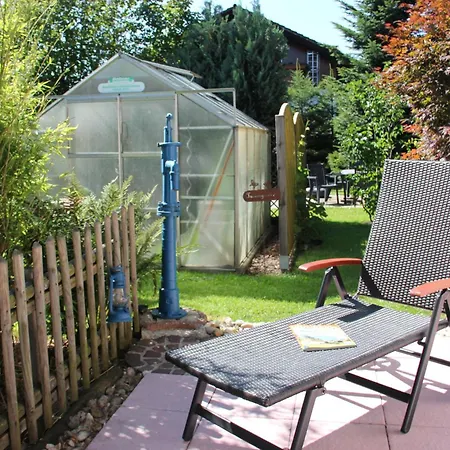 Relax - & Hallenbad & Relaxgarten Apartment