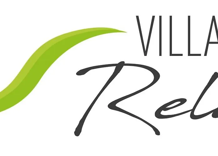 Relax - & Hallenbad & Relaxgarten דירה